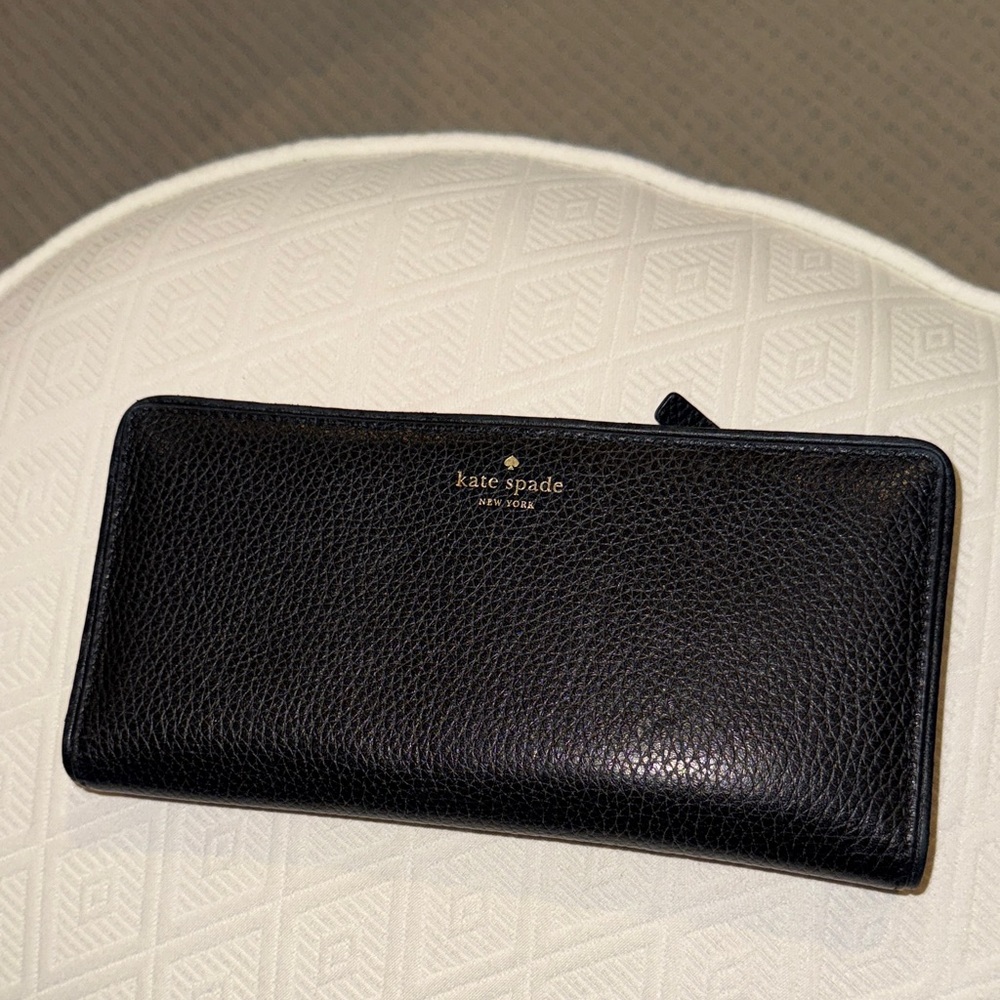 Kate Spade Black Textured Wallet